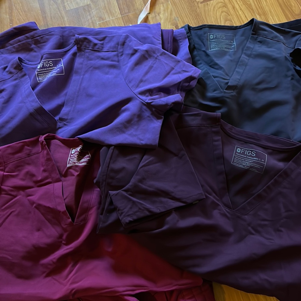 Bundle of Womens FIGS scrubs